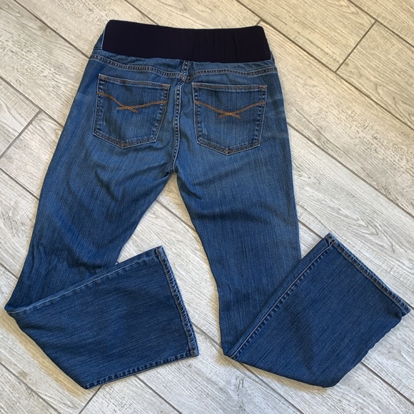 Gap 1969 Maternity Low Front - Sexy Boot Cut Jeans - Picture 2 of 6